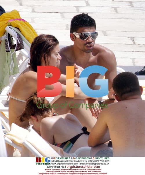 Football player Eduardo Da Silva - Dudu with family in Dubrovnik