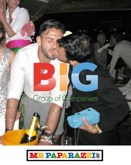 Marc Jacobs Kisses Lorenzo Martone