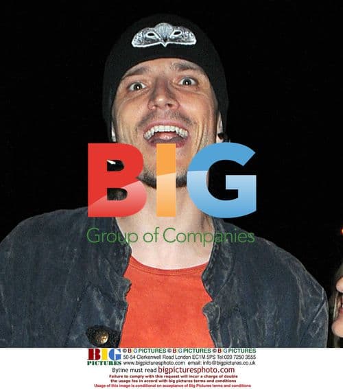 Pick Up Artist' star enjoys night out in London