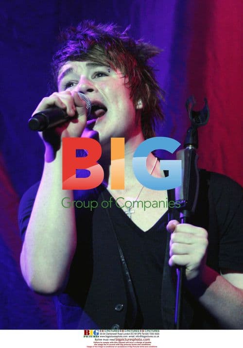 Eoghan Quigg supports Boyzone on tour in Liverpool