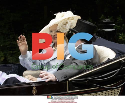 Royals and guests arrive for Royal Ascot