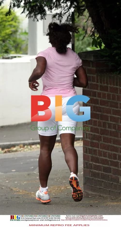 Serena Williams Jogs in Wimbledon
