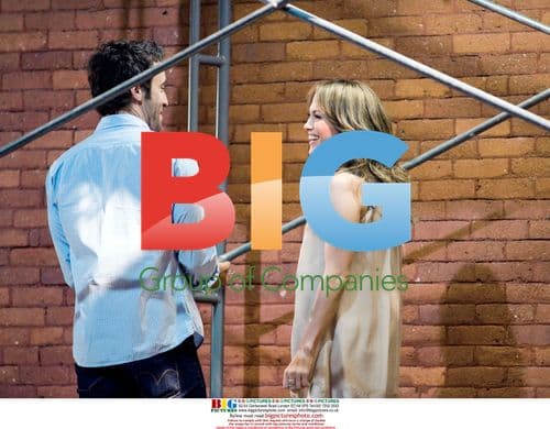 Jennifer Lopez on set of "The Back-Up Plan"