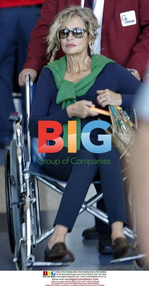 Lauren Hutton at LAX