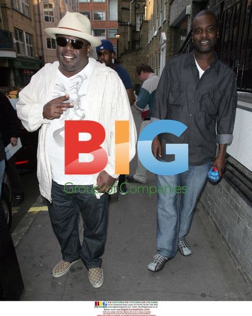 Cedric the Entertainer and JJ Return to Hotel