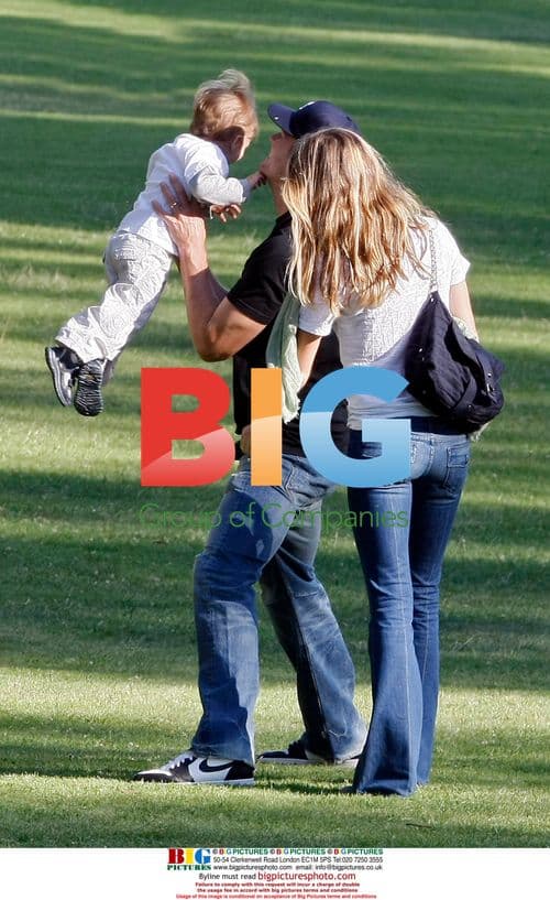Tom Brady and Gisele Bundchen at the park