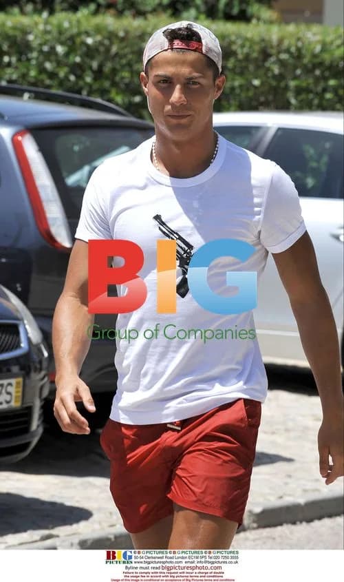 Ronaldo Greets Press at Algarve Villa