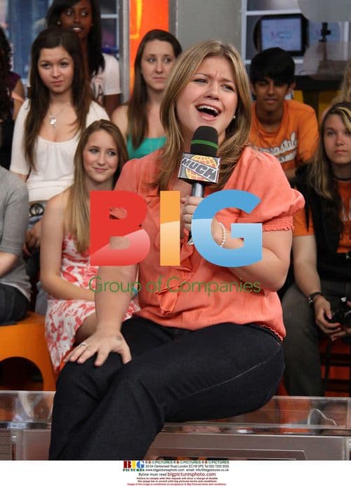 Kelly Clarkson Interview on Much On Demand