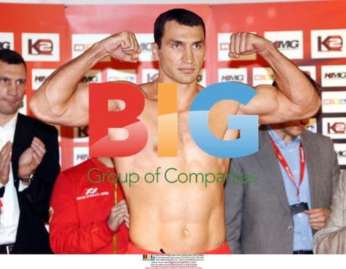 Vladimir Klitschko Defends Titles With KO