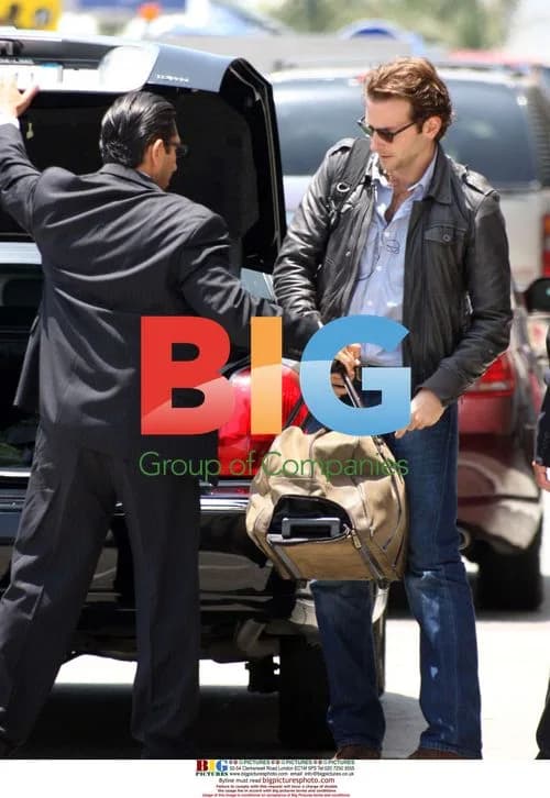 Bradley Cooper Heading to Airport