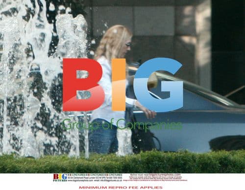 Alana Stewart visits Farrah Fawcett