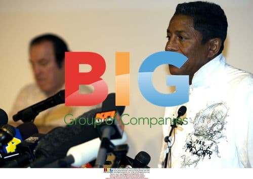 Jermaine Jackson announces Michael Jackson's death