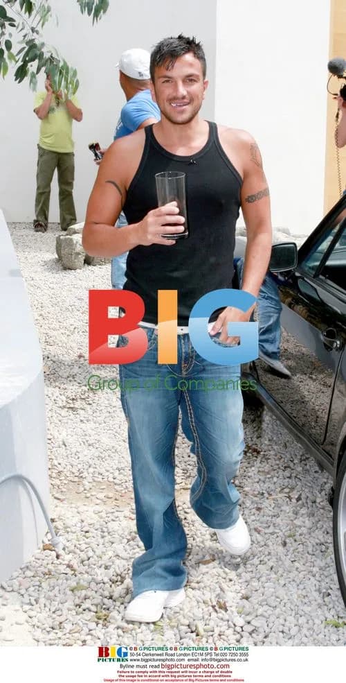 Peter Andre moves into new home