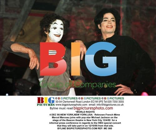 Marcel Marceau and Michael Jackson at Press Conference