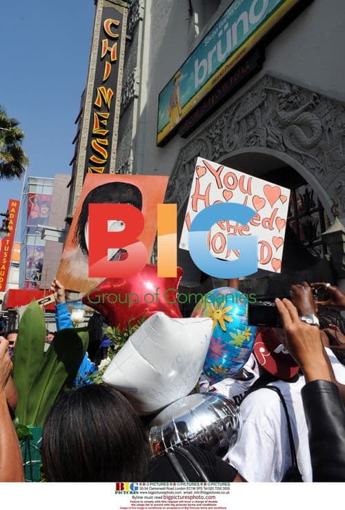 Fans Surround Michael Jackson's Hollywood Star