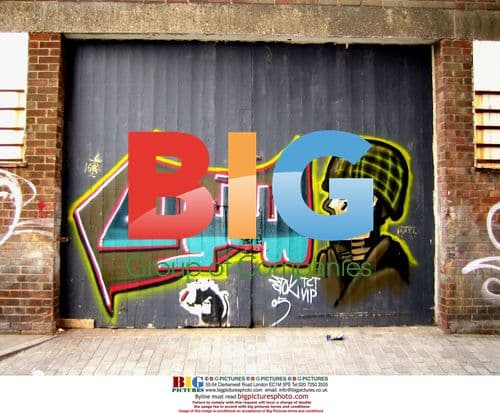 Banksey, Stok Collaborate on Graffiti in Liverpool