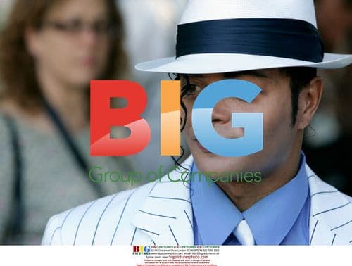 Mourners Gather at Jackson Home