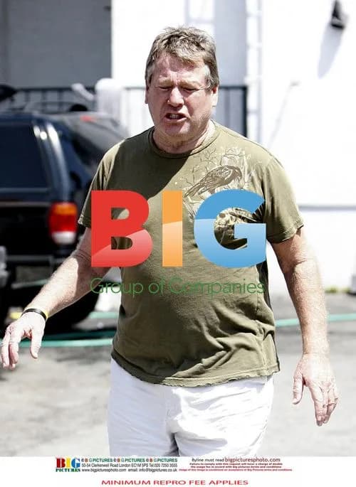 Ryan O'Neal takes break in LA