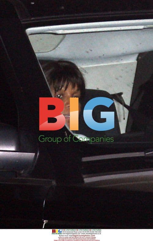 Rebbie Jackson visits Michael Jackson’s home