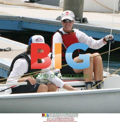 Zac Efron Takes Sailing Lessons