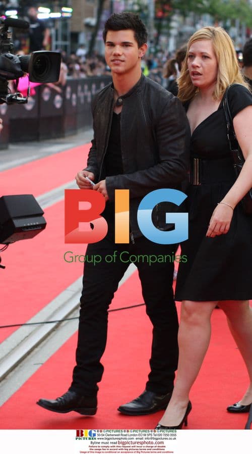 Taylor Lautner at 2009 Much Music Video Awards