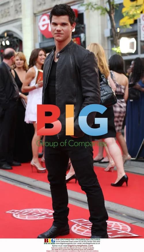 Taylor Lautner at 2009 Much Music Video Awards