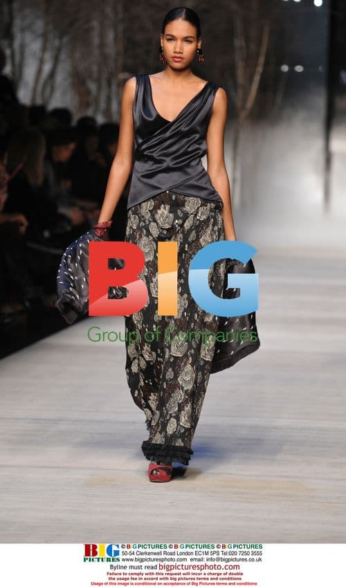 Mariella Burani Runway at Milan Fashion Week