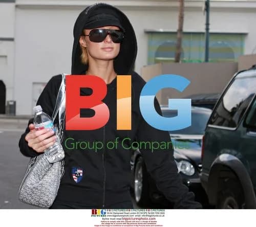 Paris Hilton Leaves Tanning Salon