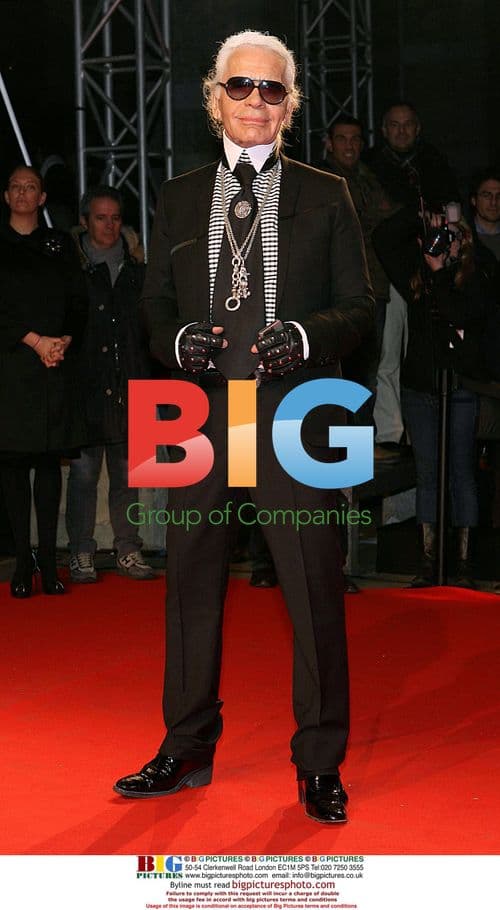 Karl Lagerfield at Dolce and Gabbana "Extreme Beauty" show