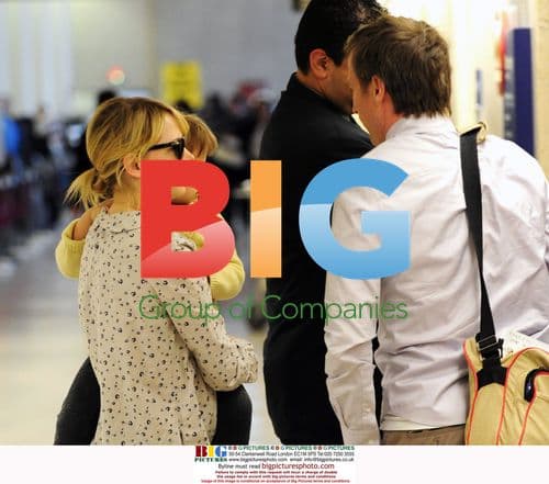 Michelle Williams and Matilda at LAX