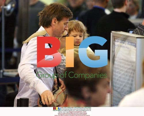 Michelle Williams and Matilda Rose at LAX