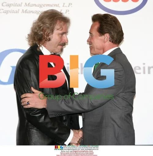 Arnold Schwarzenegger at AMCHAM Awards 2009