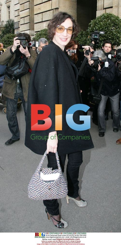 Balenciaga Fashion Show - Fall/Winter 2009/2010