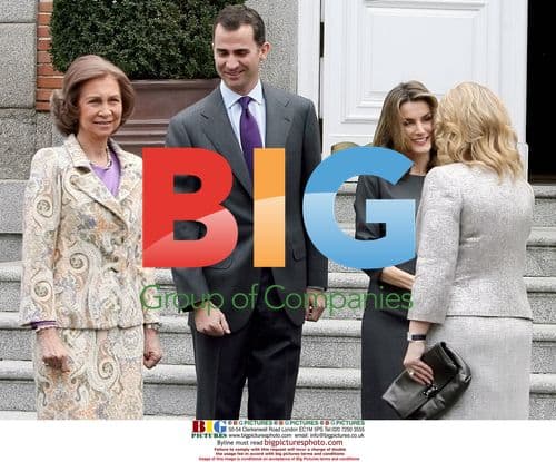 Spanish Royal Family Hosts Russian President