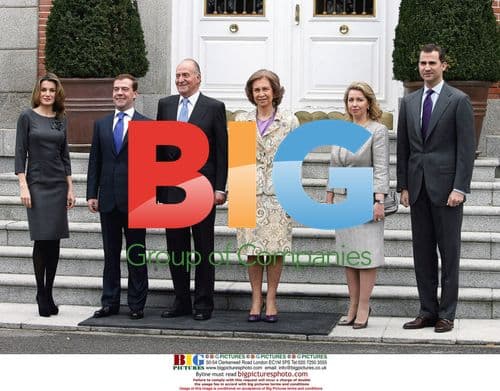 Spanish Royal Family Hosts Russian President