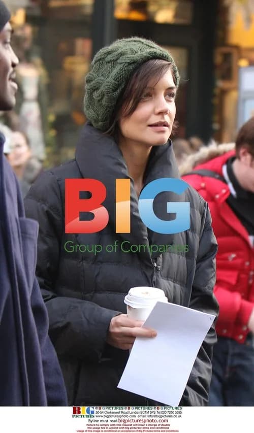 Katie Holmes on 'The Extra Man' set
