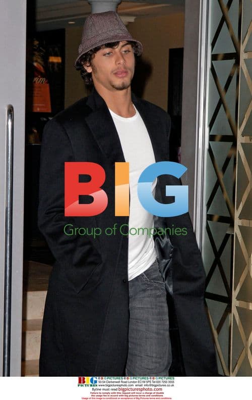 Madonna takes son David to Kabbalah