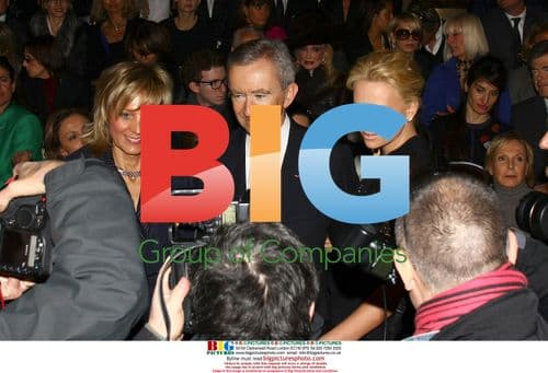 Charlize Theron at Dior fashion show