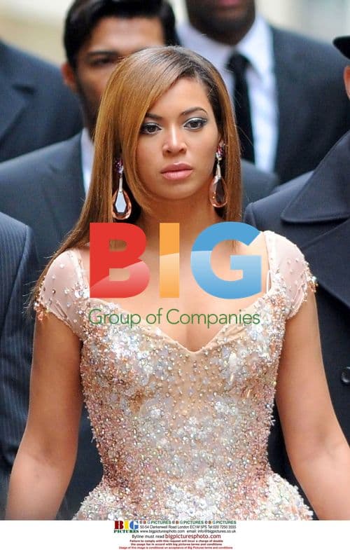 Beyonce filming concert video