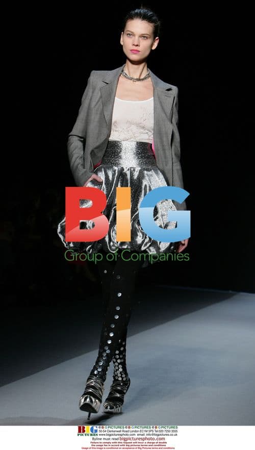 Esteban Cortazar's Fall-Winter 2009/10 Fashion Show