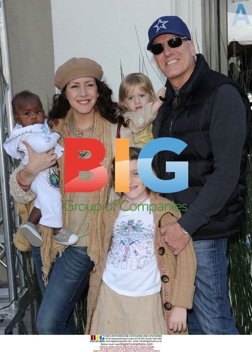 Joely Fisher and Family at Stuart House Benefit