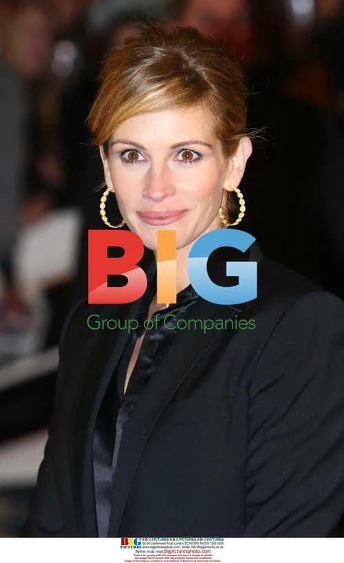 Julia Roberts at 'Duplicity' Premiere