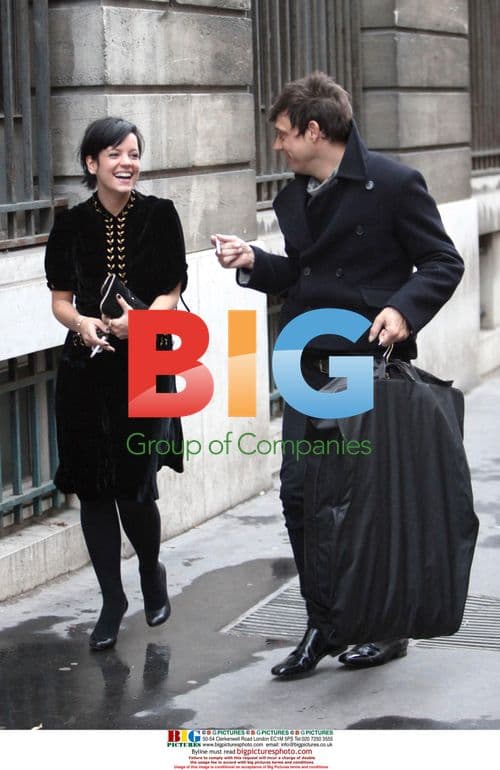 Lily Allen Goes Shopping in Paris