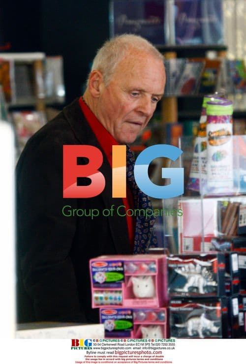 Anthony Hopkins shops at Blick Art, LA