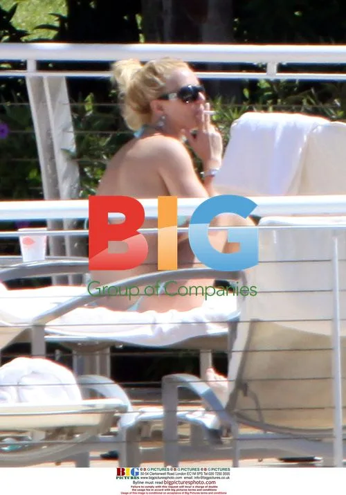 Britney Spears enjoys Miami vacation with kids