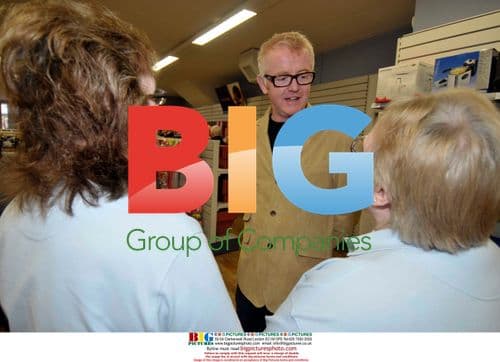 DJ Chris Evans opens new Wellworths store