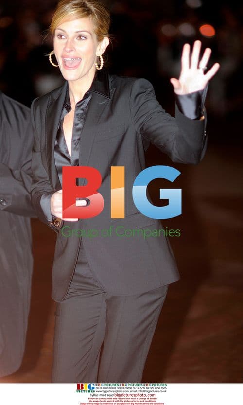 Julia Roberts at 'Duplicity' Premiere