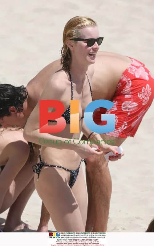 Eva Herzigova enjoys holiday in Caribbean