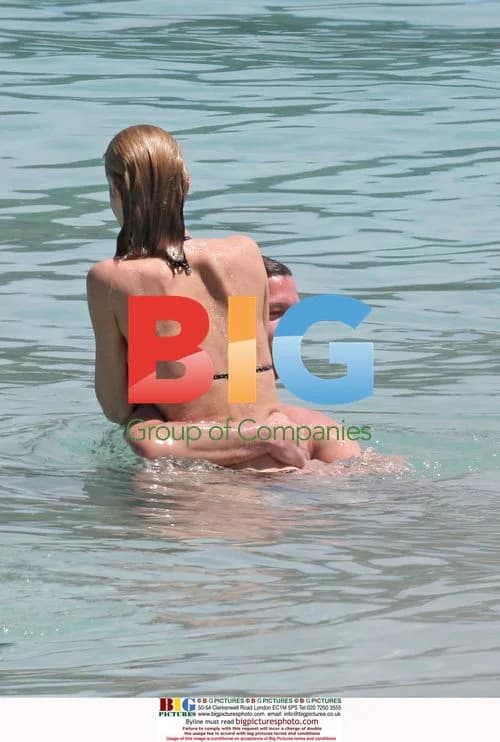 Czech model Eva Herzigova on Caribbean holiday