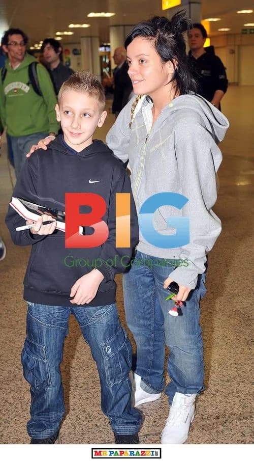 Lily Allen at Glasgow airport for tour gig